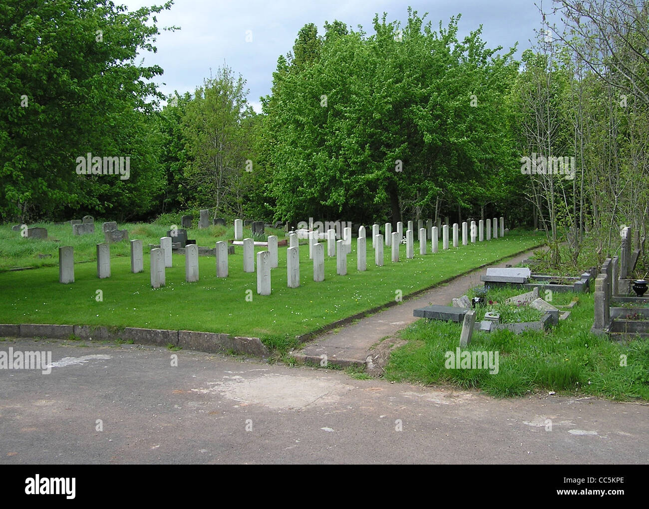 Des Krieges Gräber Bereich auf Arnos Vale Cemetery in Bristol, England. Stockfoto