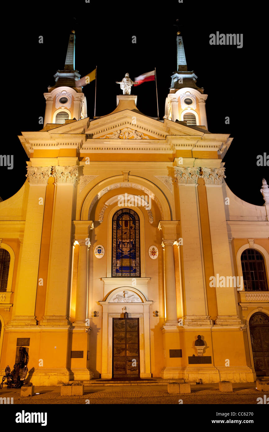 Die Kathedrale-Kirche von der polnischen Armee von Mary Queen of Polen. (Katedra Polowa Wojska Polskiego Pw. NMP Krolowej Polski) Stockfoto