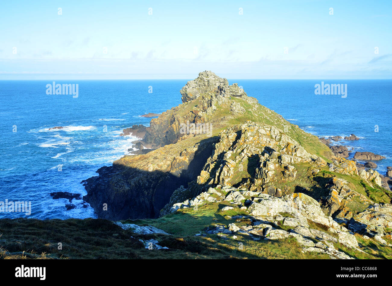 "Knurrhahn Kopf" einem Felsvorsprung auf der West Penwith Küste in Cornwall, Großbritannien Stockfoto