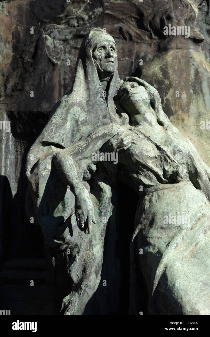 Statue auf dem monumentalen Friedhof, Mailand, Italien Stockfoto