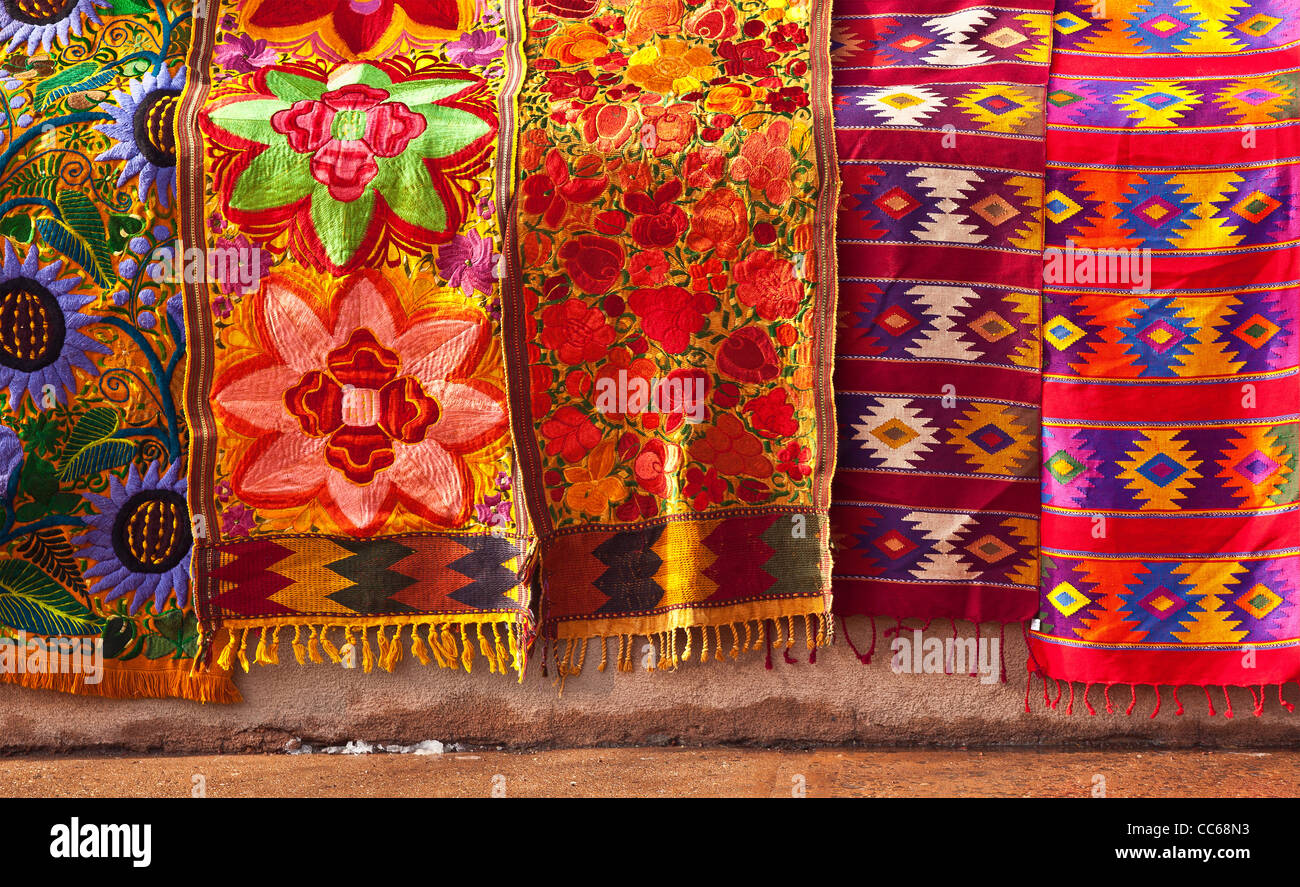 Bunte indische Teppiche in Santa Fe, New Mexico Stockfoto
