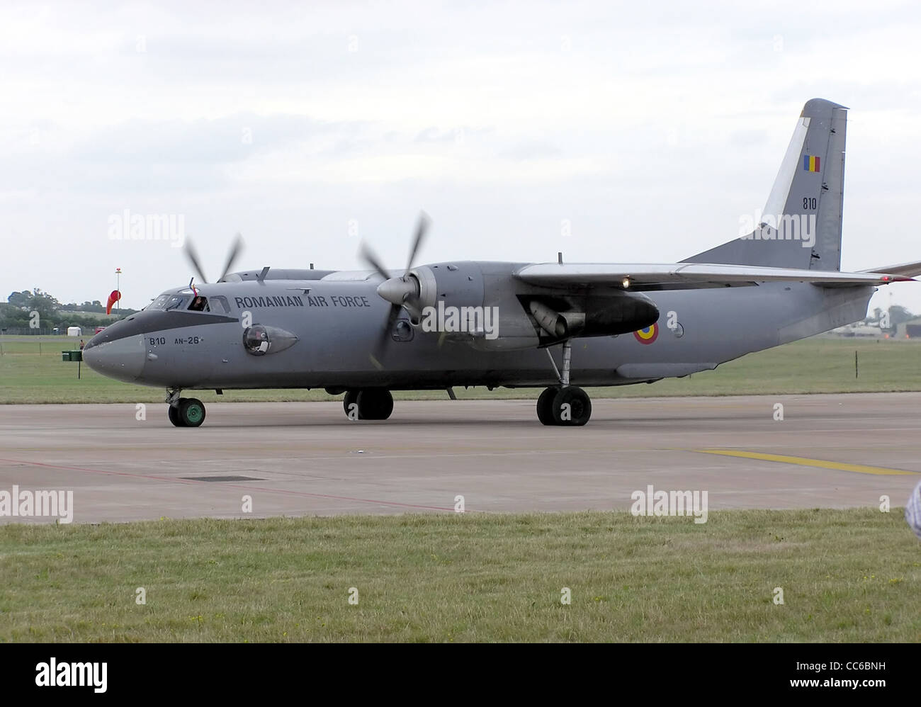 Rumänische Luftwaffe Antonov AN-26 bei der Royal International Air Tattoo, Fairford, Gloucestershire, England. Stockfoto