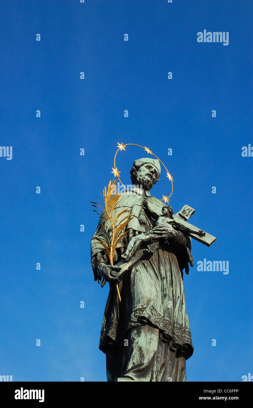Statue des Johannes von Nepomuk, Prag, Tschechische Republik Stockfoto