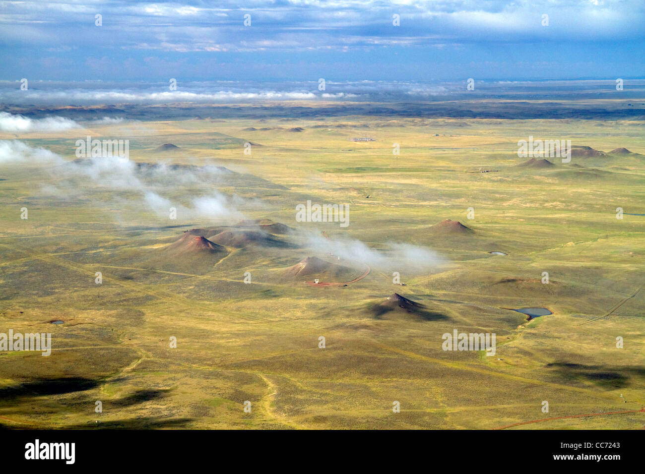 Luftaufnahme der Hochebenen Wüste in der Nähe von Gillette, Wyoming, USA. Stockfoto