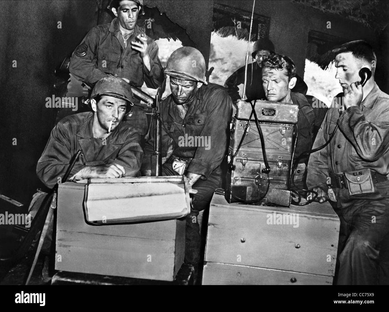 ROBERT MITCHUM, RICHARD EGAN, EINE MINUTE AUF NULL, 1952 Stockfoto