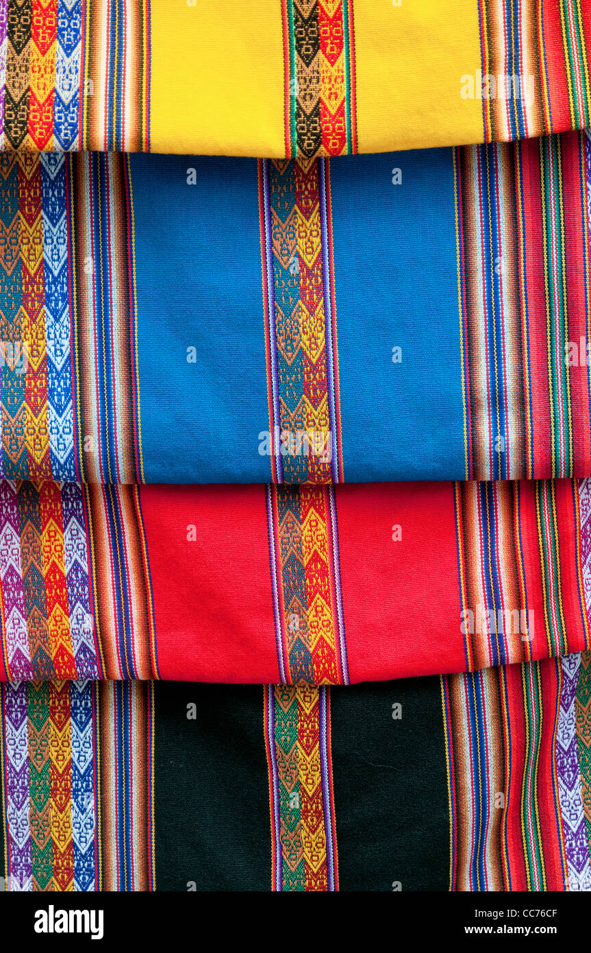 Lima, Peru, traditionelle Textilien Stockfoto