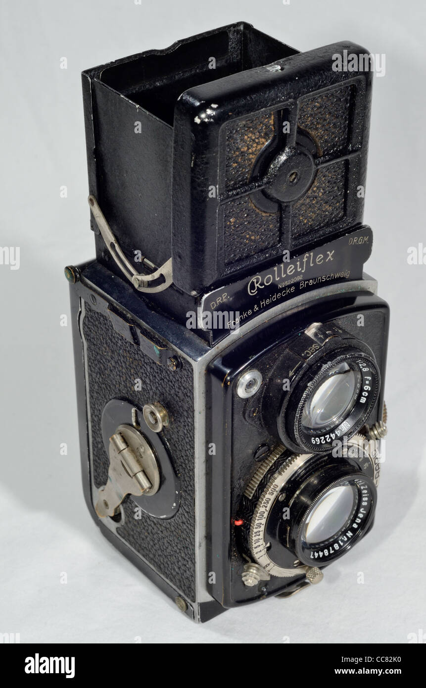 Mitte 1930 die Baby Rolleiflex 4 x 4 TLR Kamera nimmt die 127er film Stockfoto