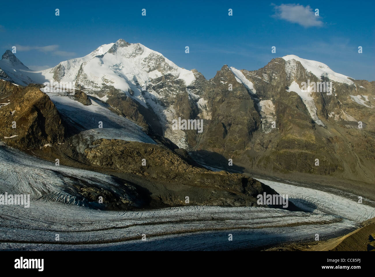 Piz Bernina und Piz Moteratsch, Blick vom Diavolezza, Engadin, Schweiz. Stockfoto