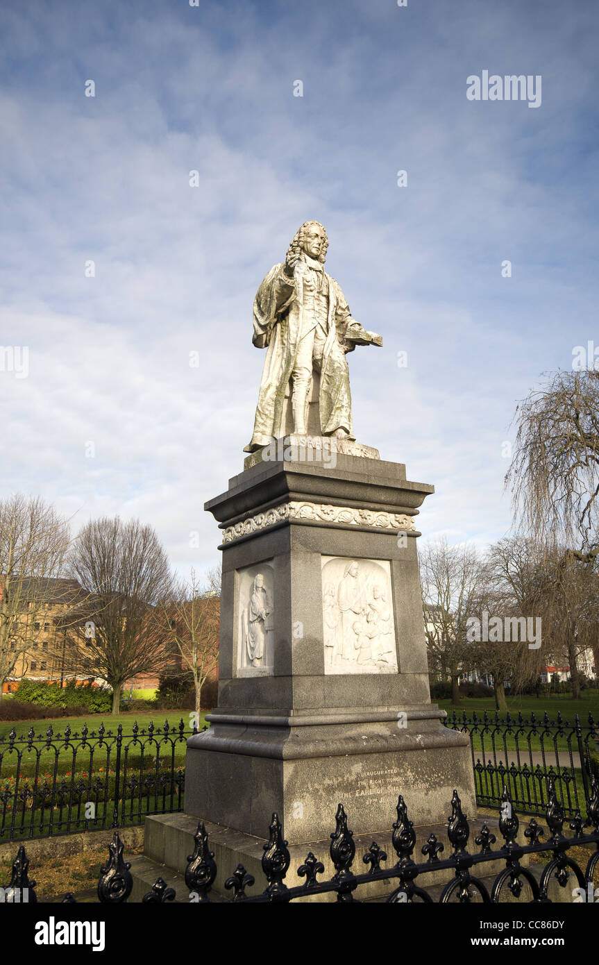 Statue von Issac Watt im West Park, Southampton, Hampshire, UK Stockfoto