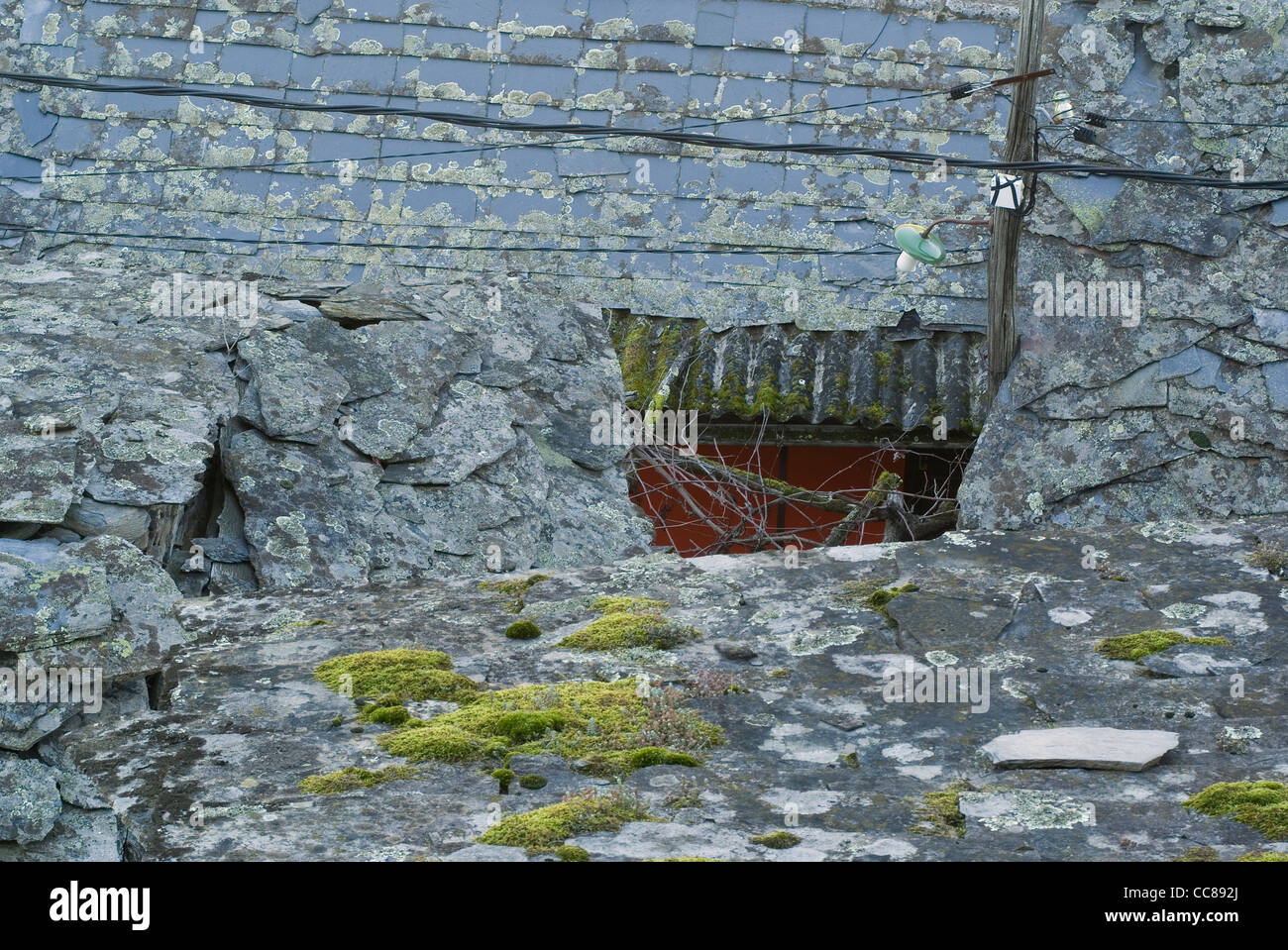 Schieferdächer Stein. Torrenovaes, Quiroga, Galicien, Spanien Stockfoto