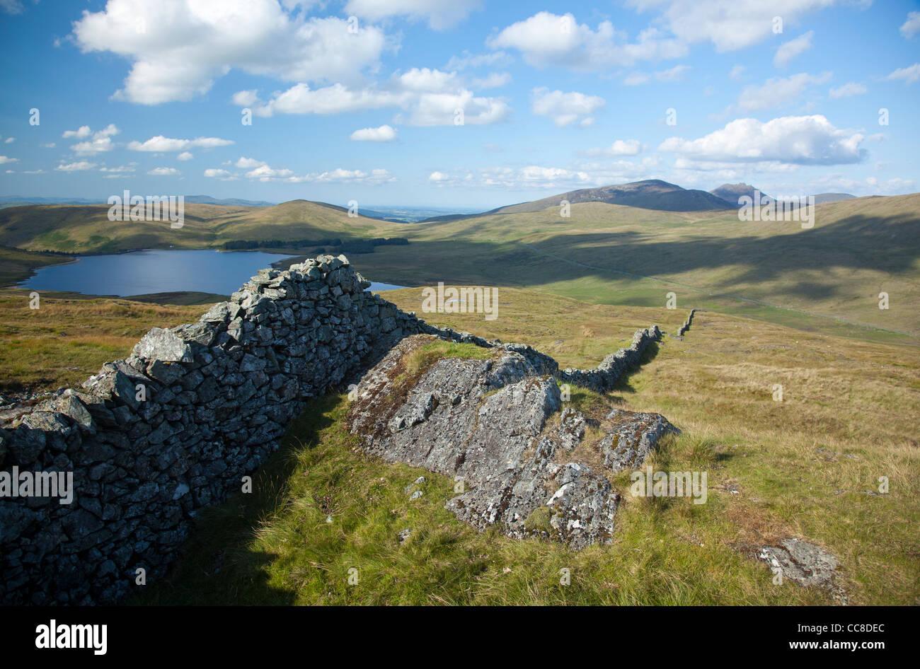 Blick auf die hohen Mourne von Pigeon Rock Mountain, Mourne Mountains, County Down, Nordirland. Stockfoto