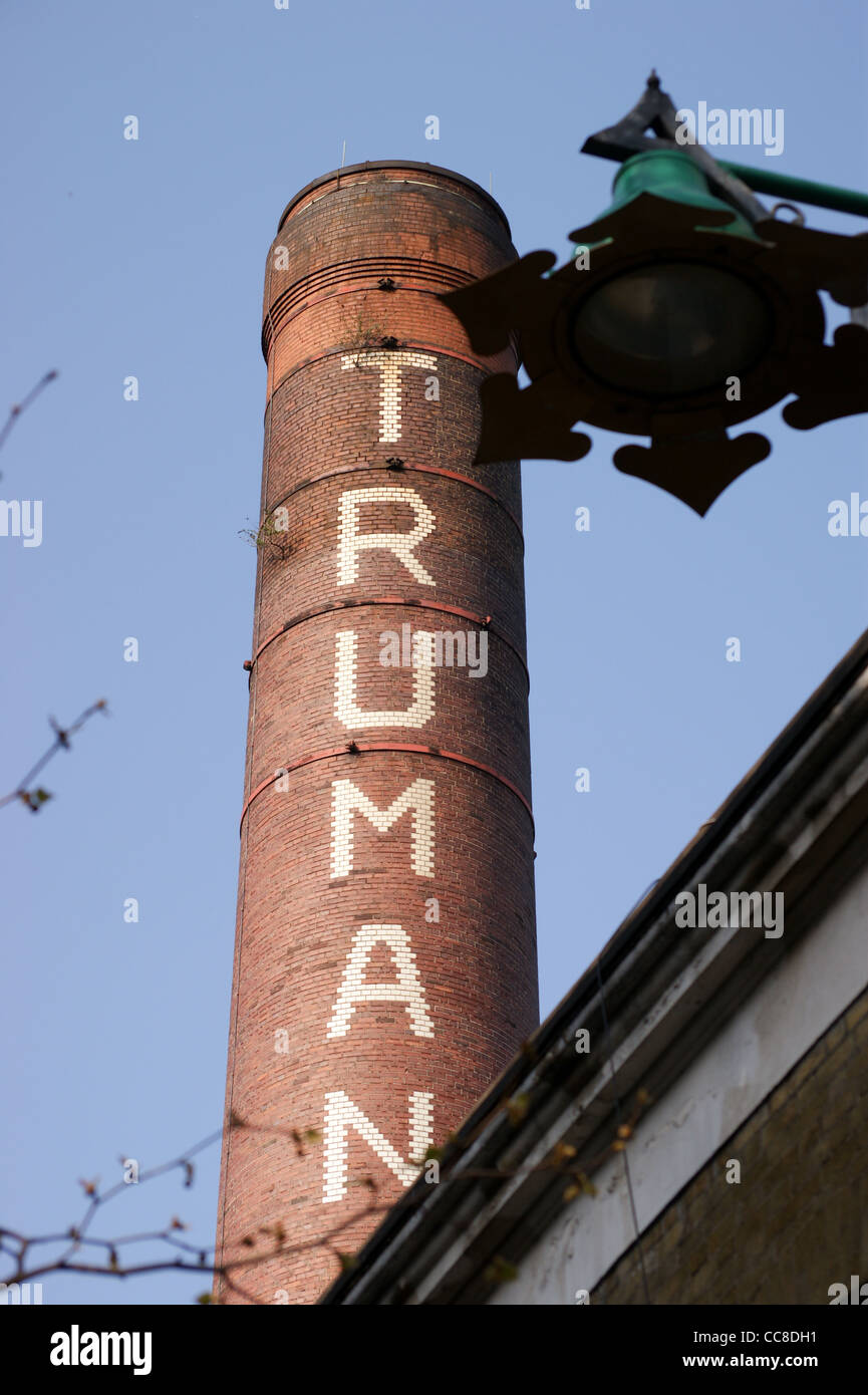 Viktorianische Schornstein des ehemaligen Trumans Brauerei, Brick Lane, Tower Hamlets, East End von London Stockfoto