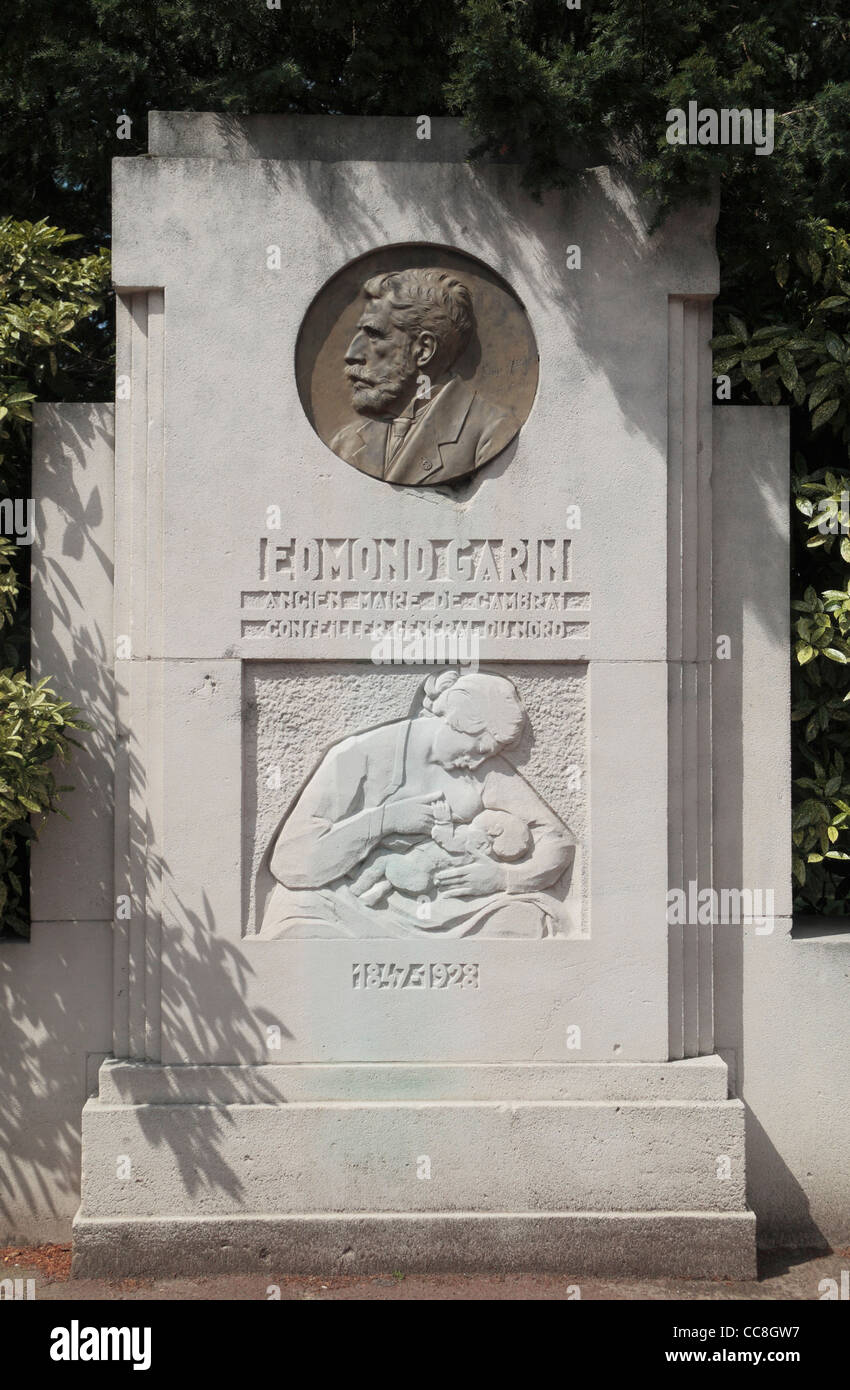 Edmond Garin-Denkmal in Cambrai, Nord-Pas-de-Calais, Frankreich. Stockfoto