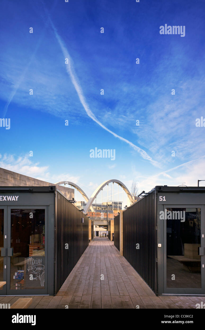 ersten Stock des Boxpark in Shoreditch eine neue Art von Pop-up-Shopping-mall Stockfoto