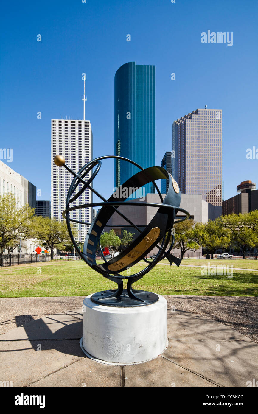 Armillarsphäre Skulptur, Sam Houston Park, Texas Stockfoto