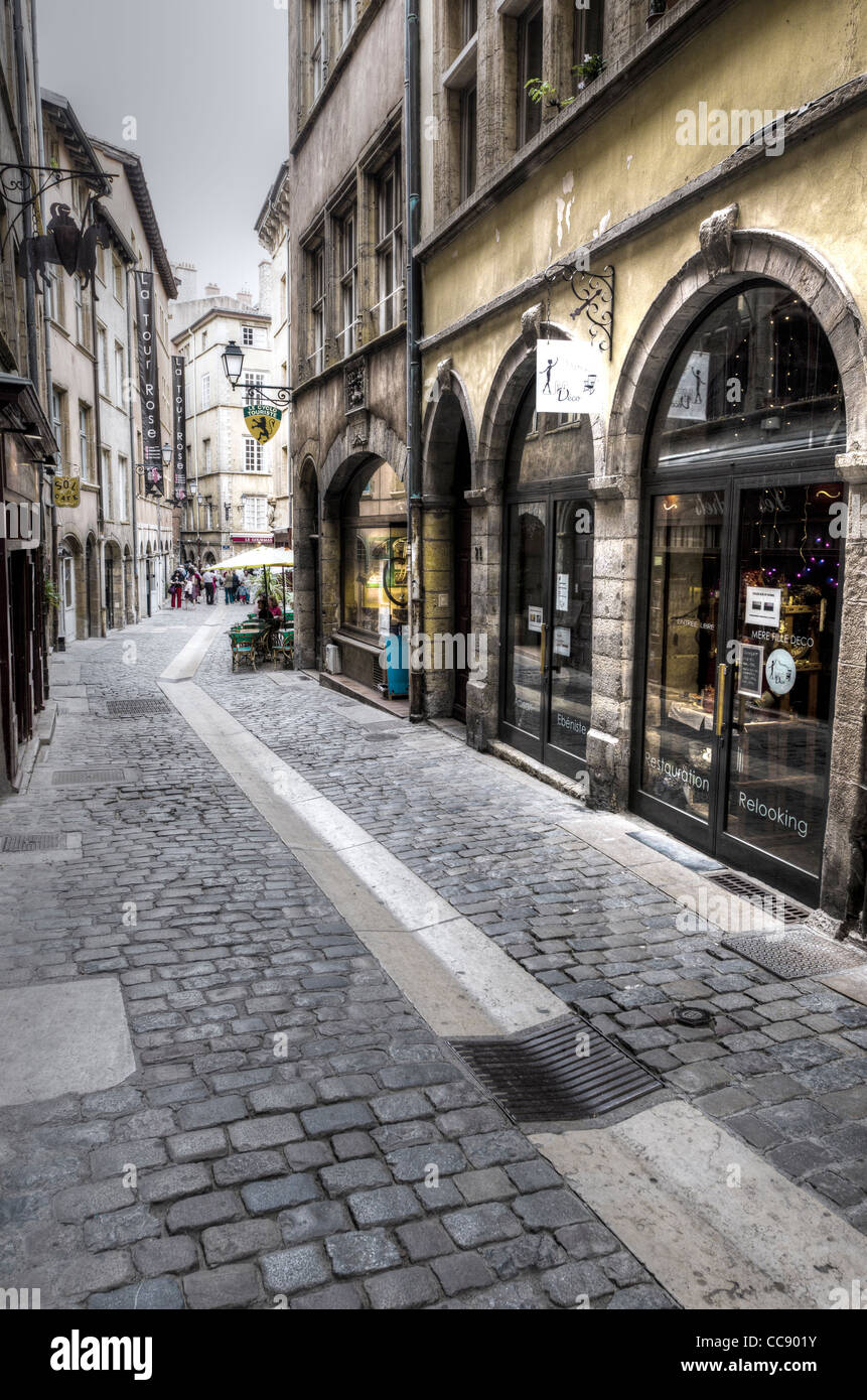 Straßenszene in Altstadt Vieux Lyon, Frankreich (UNESCO-Weltkulturerbe) Stockfoto