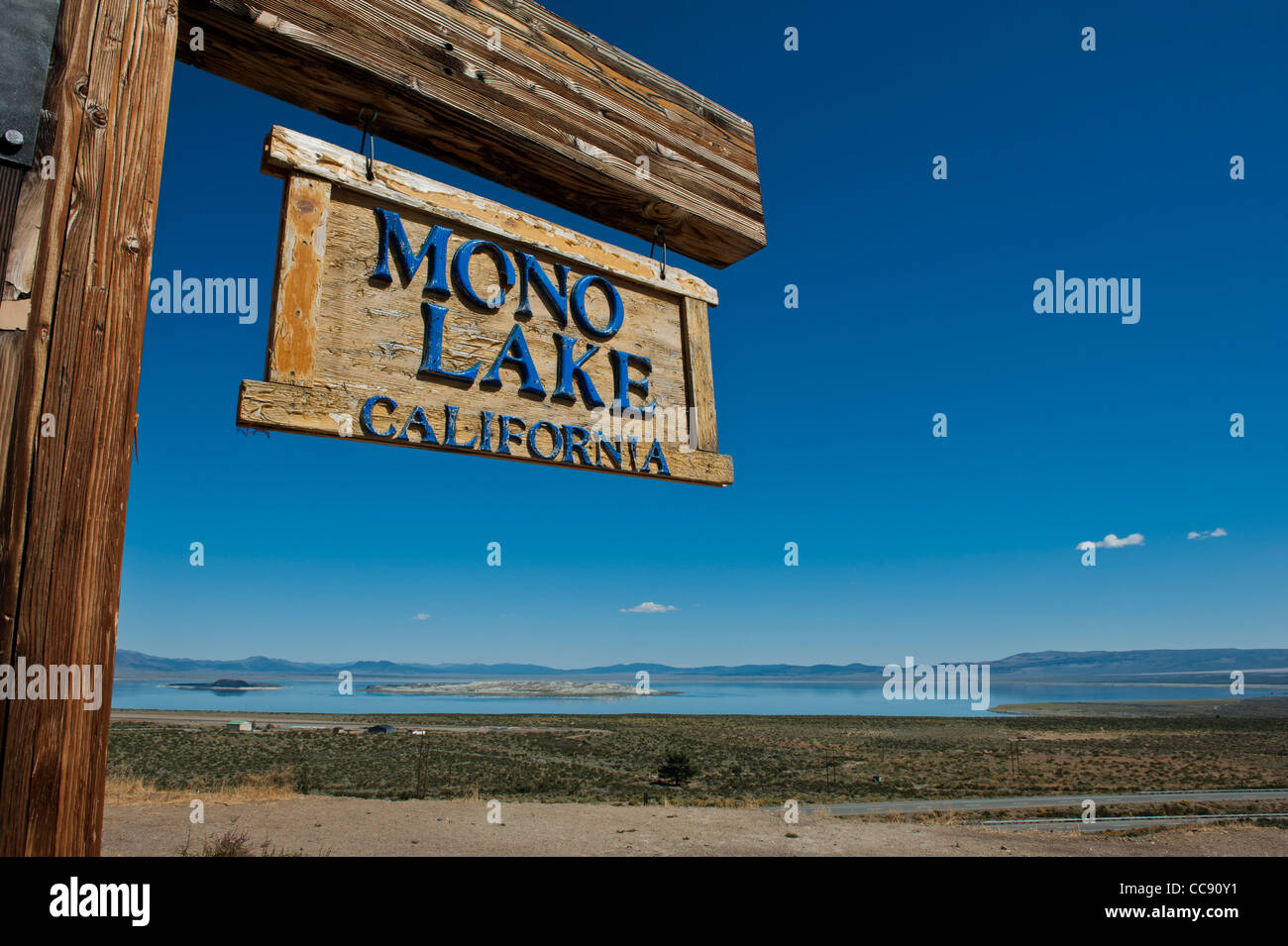 Mono Lake Holzschild California. USA Stockfoto