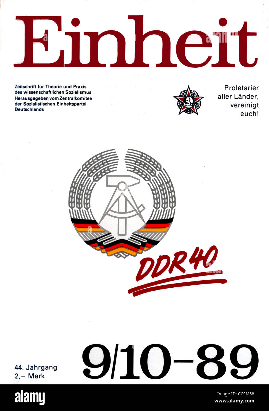 Politische Zeitschrift der offizielle Partei SED der DDR vom Oktober 1989. Stockfoto