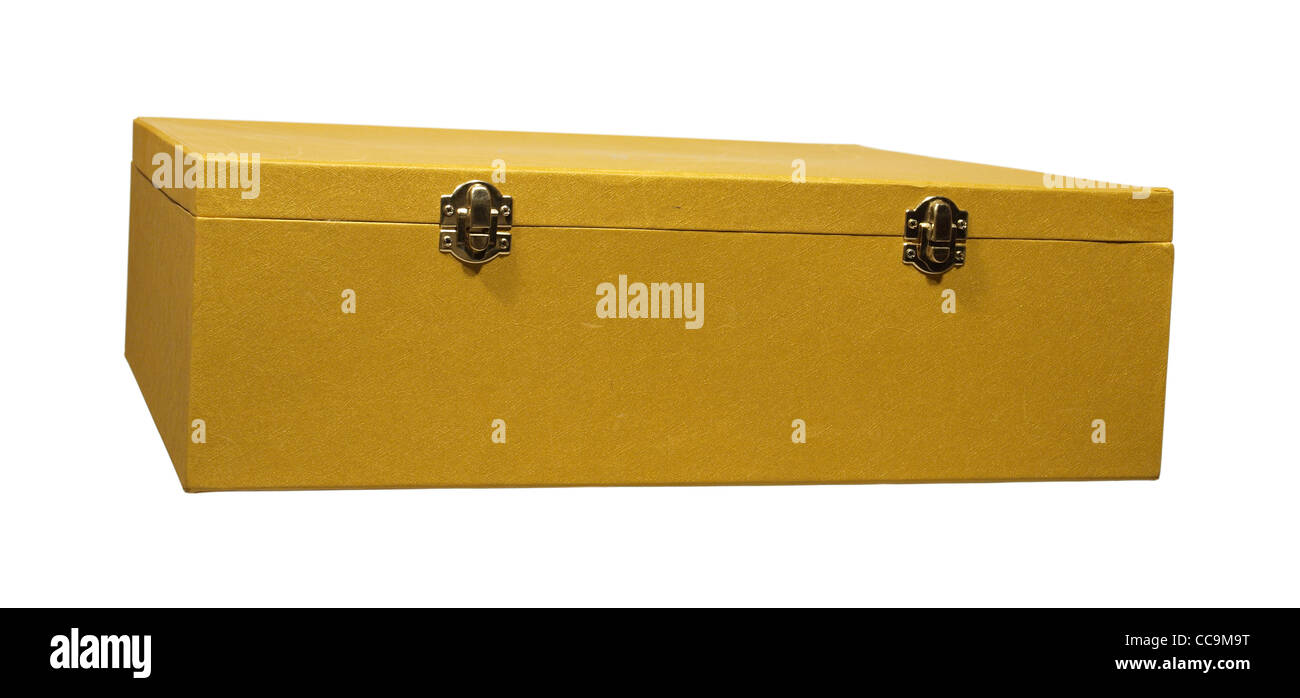 Die große Kiste mit zwei Metallklammern gold Farbe Stockfoto
