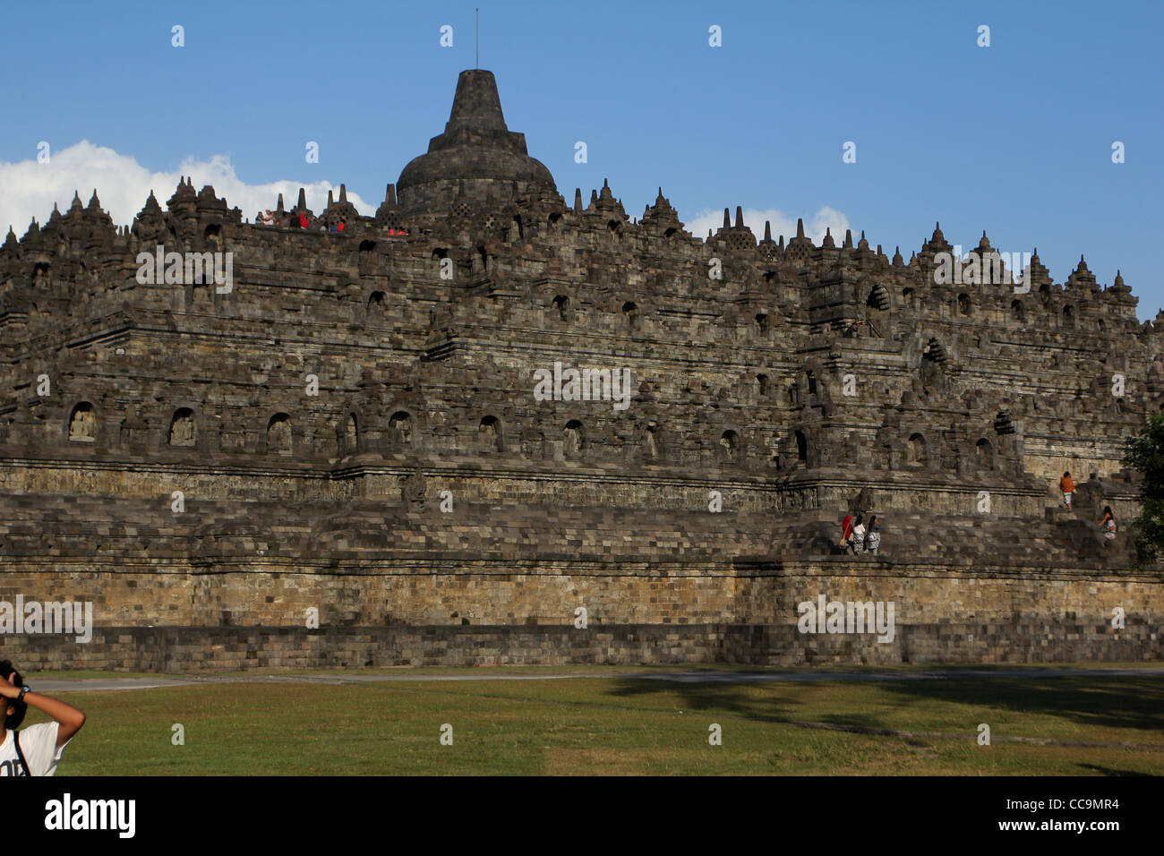 touristischen Borobudur buddhistischen Tempel Indonesien Mahayana Barabudur Yogyakarta Central Java Relief zum UNESCO-Weltkulturerbe Stockfoto