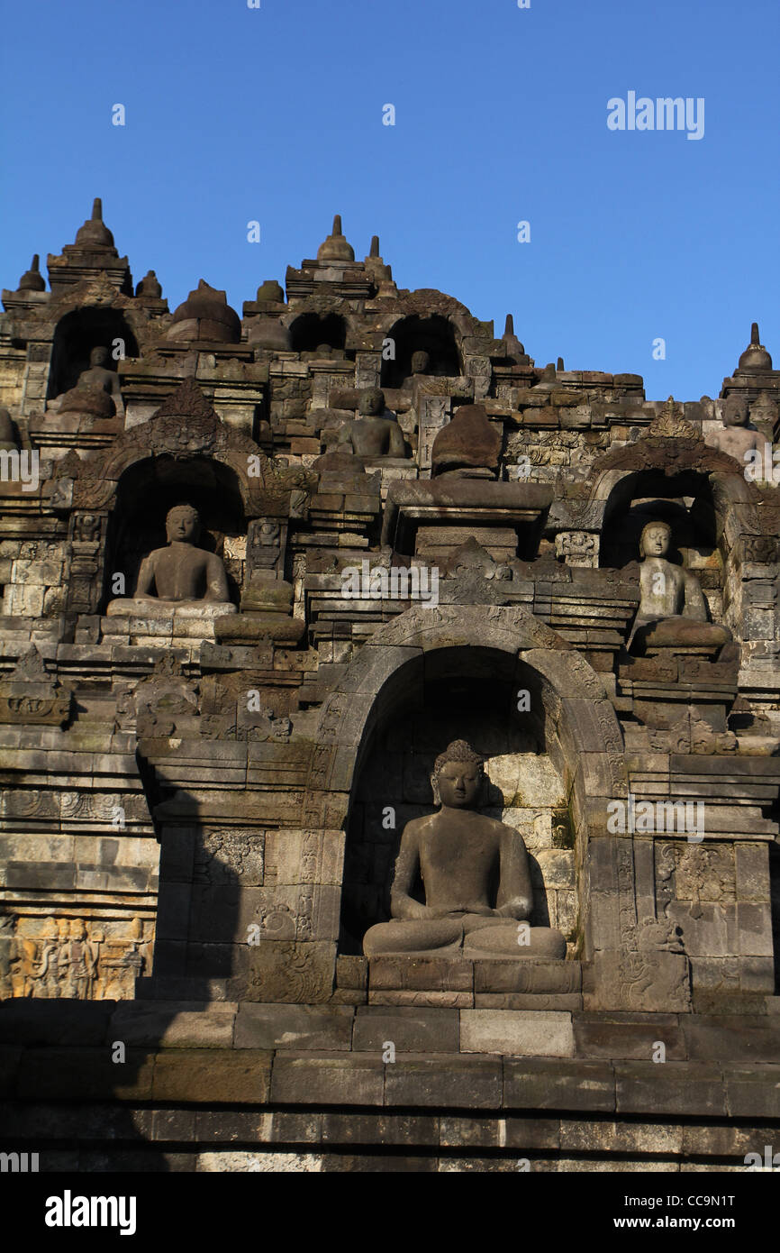 Buddha-Statue Borobudur buddhistischen Tempel Yogyakarta Indonesien Stockfoto
