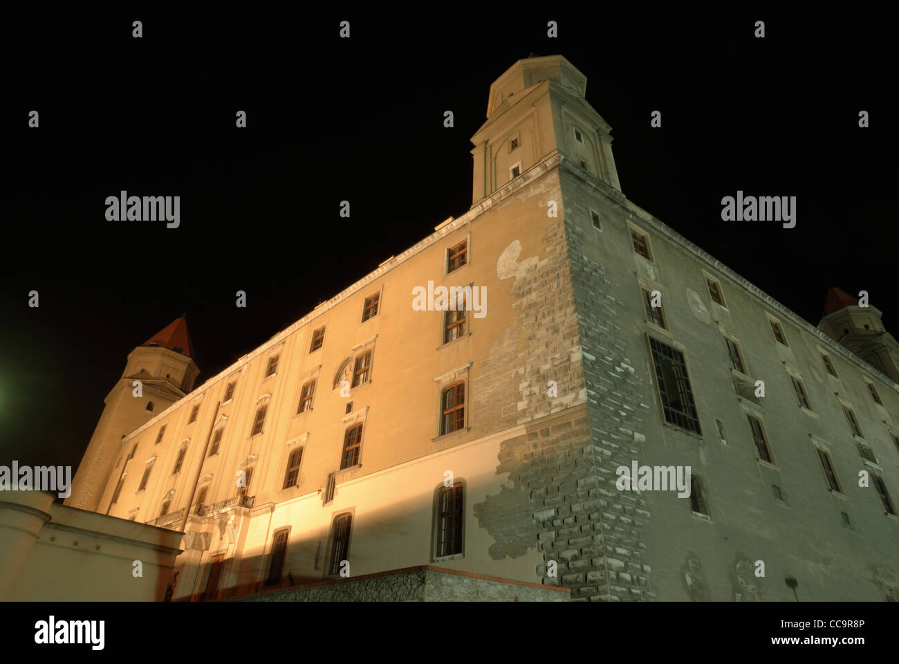 Burg von Bratislava, Nachtbeleuchtung, Bratislava, Slowakei Stockfoto