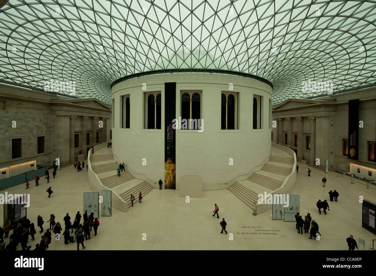 Hauptfoyer des British Museum in London. Stockfoto