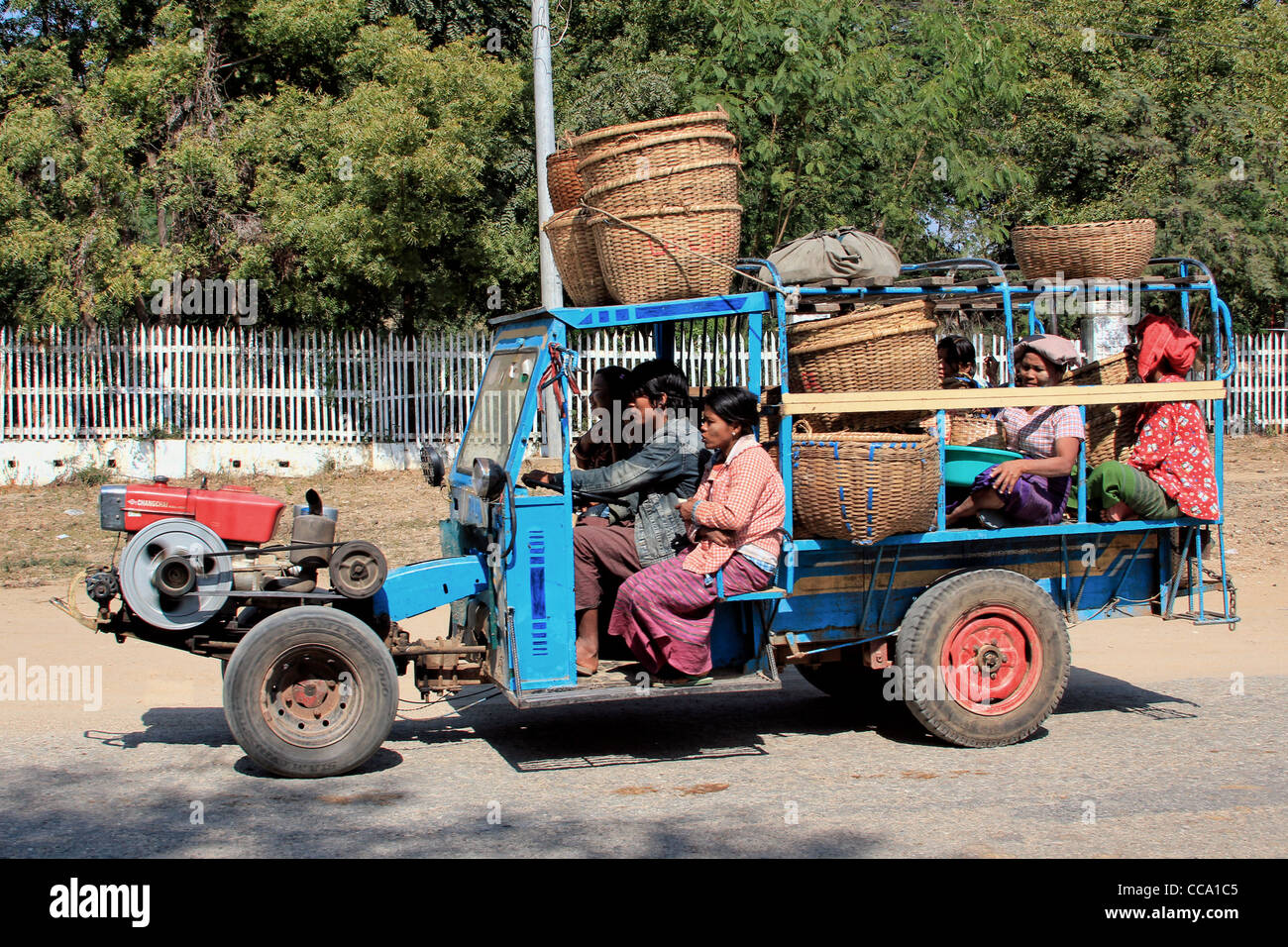 Ländliche Transportfahrzeug | Neu-Bagan (Pagan), Myanmar (Burma) Stockfoto