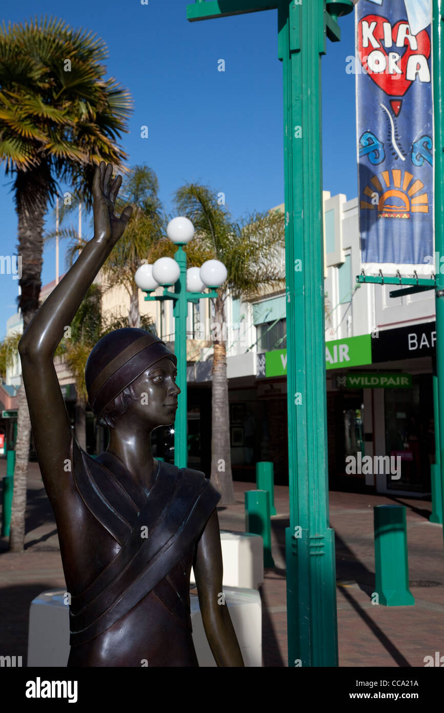 Napier, Neuseeland. "Eine Welle in der Zeit: Stella und Raven", von Bildhauer Mark Whyte. Stockfoto