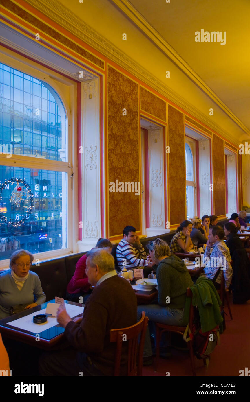 Cafe Louvre Prag Tschechien Mitteleuropa Stockfoto