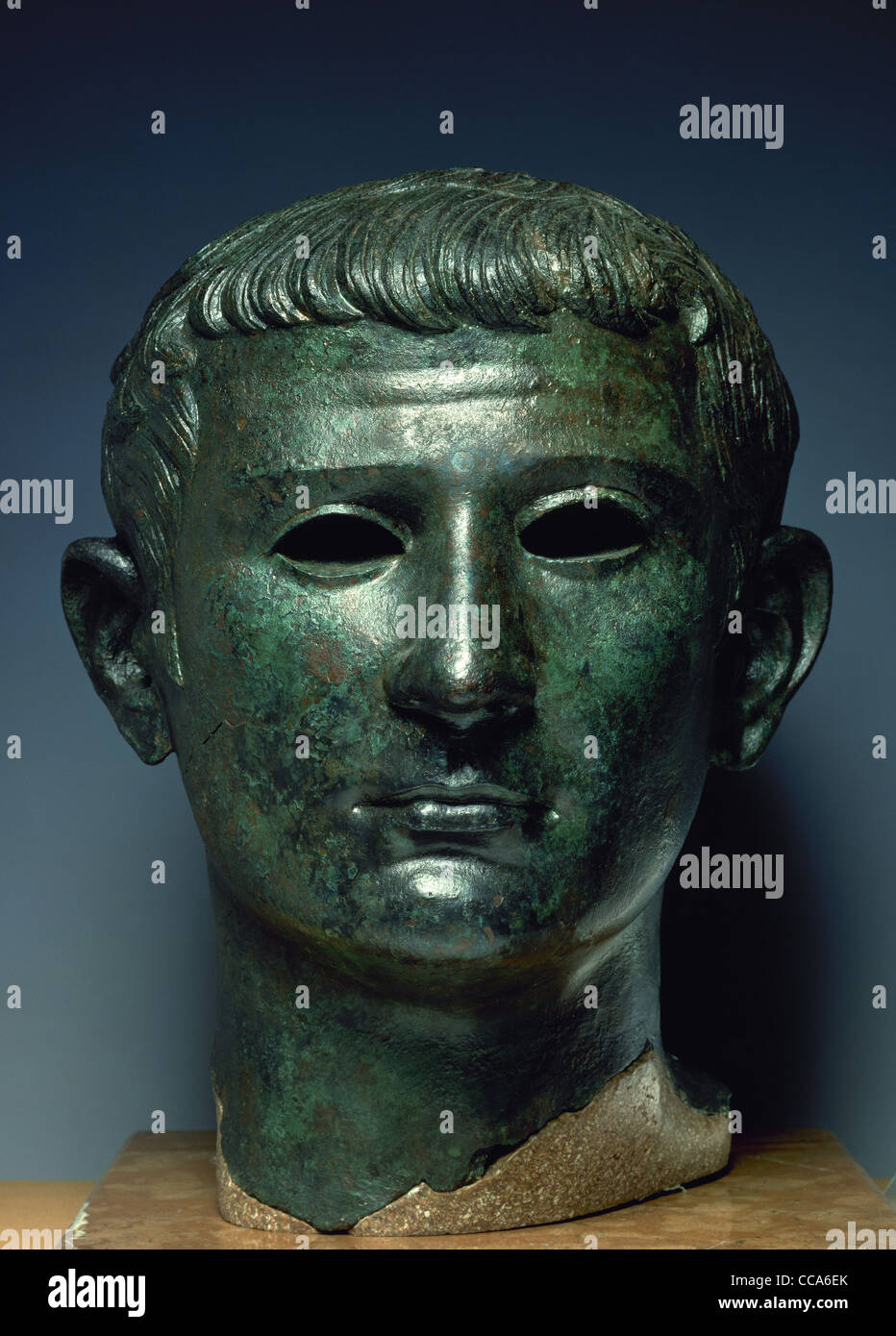 Tiberius (42 v. Chr. - 37 n. Chr.). Römischer Kaiser. Büste. Bronze. In Tiermes (Spanien) gefunden. Nationales Archäologisches Museum. Madrid. Spanien. Stockfoto