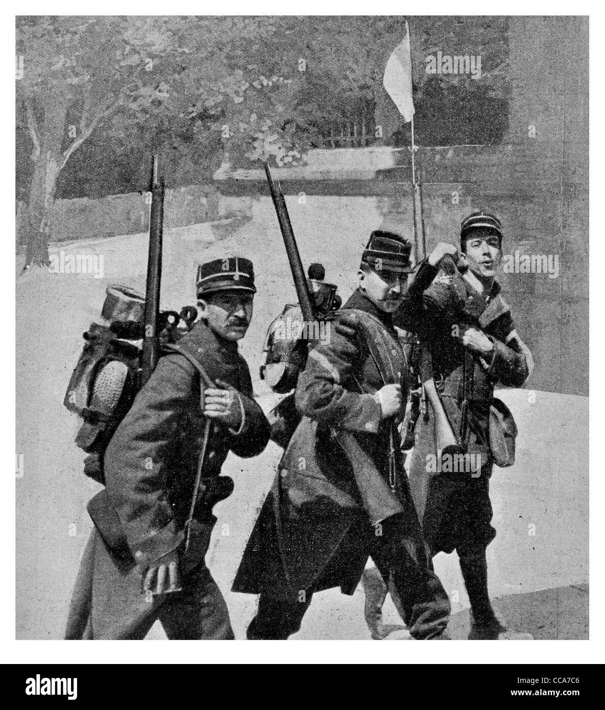 1914 französische Ersatz Stiefel marschieren Frontlinie März gehen lange Gewehr Boot Schuh Schuhe einheitliche Stockfoto