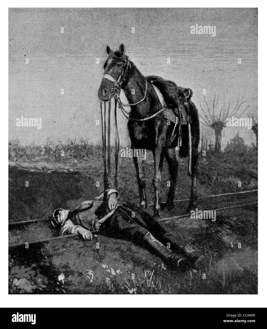 1915 Pferd toten Soldaten traurig Körper Schiene Spur treu düsteren Sattel Kavallerie tödlich verwundet Unfall einheitliche erschossen erstochen Stockfoto
