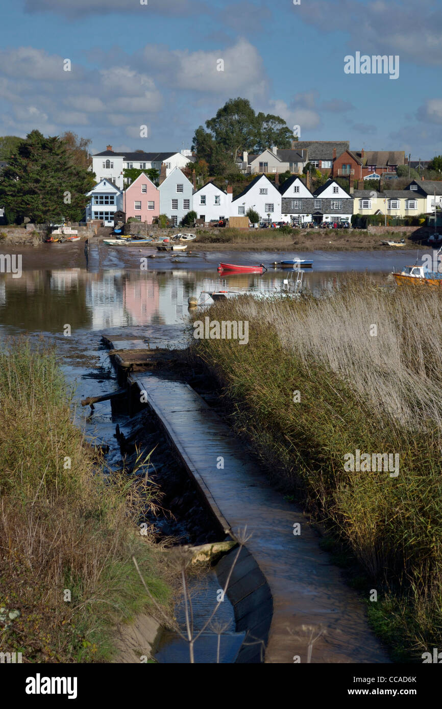 Die Fähre überqueren Ouvrez Flusses Exe bei Topsham Topsham aus dem Schiff Kanal auf. Stockfoto