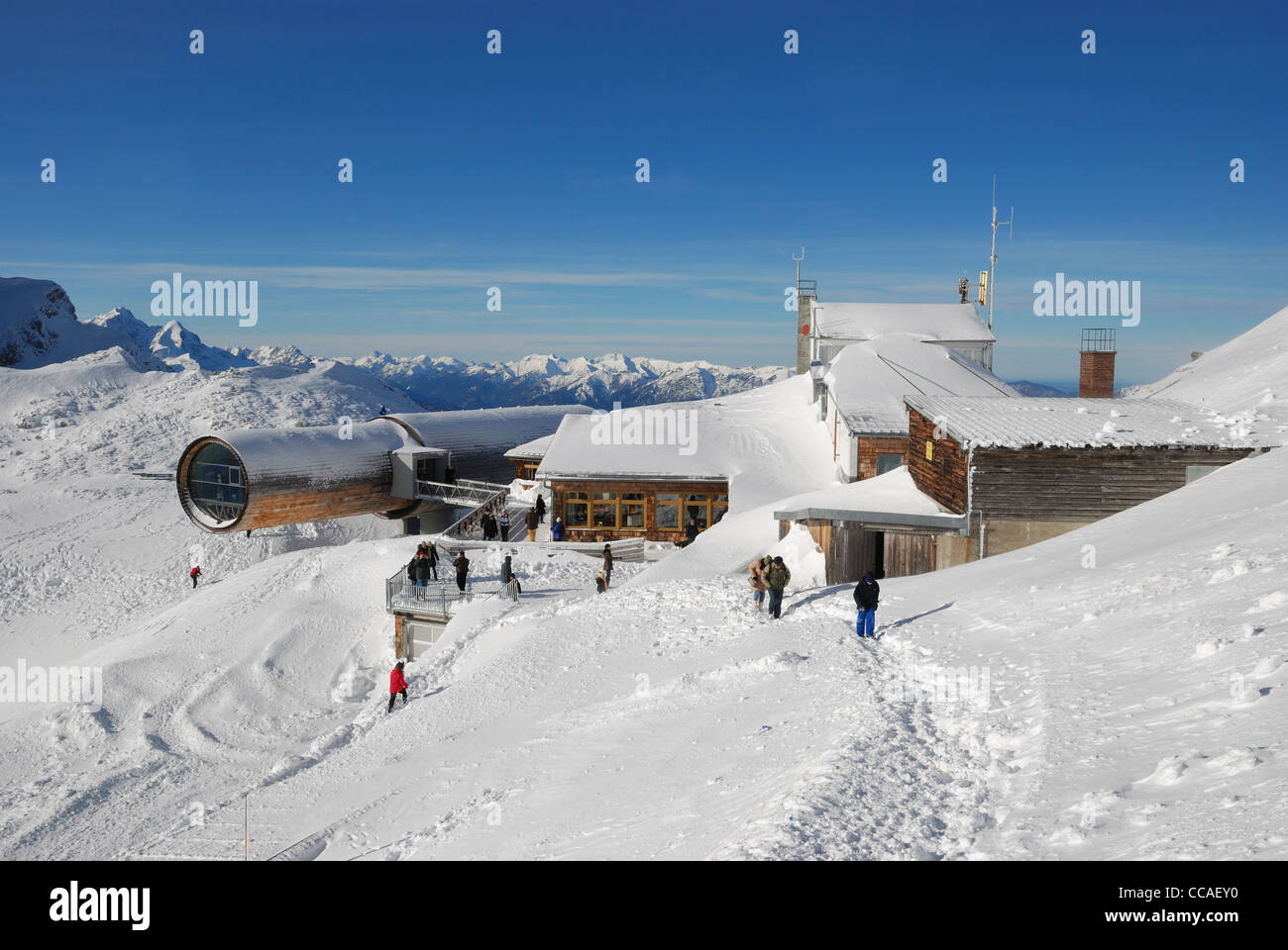 Das Karwendel (Karwendelbahn) Seilbahnstation, Mittenwald, Bayern, Deutschland. Stockfoto