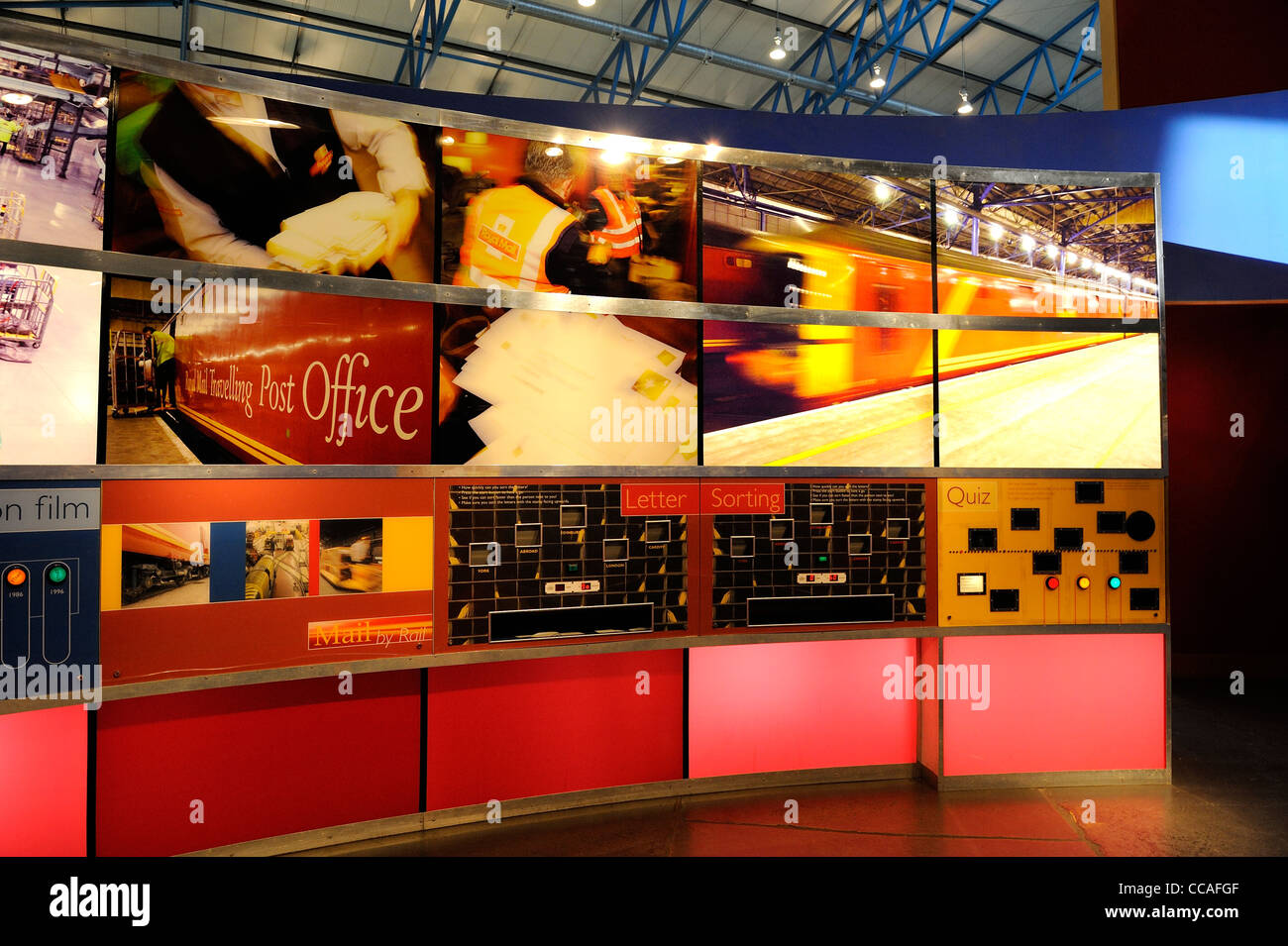 Geschichte der britischen Post Bildschirme, national Railway Museum York England uk Stockfoto