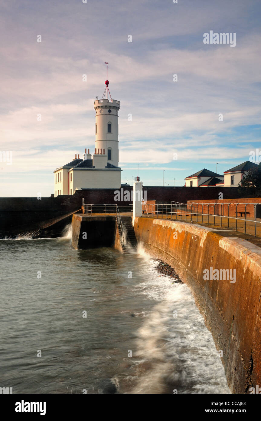 Airbroth Rocks Bell rock signal tower -Fotos und -Bildmaterial in hoher Auflösung – Alamy