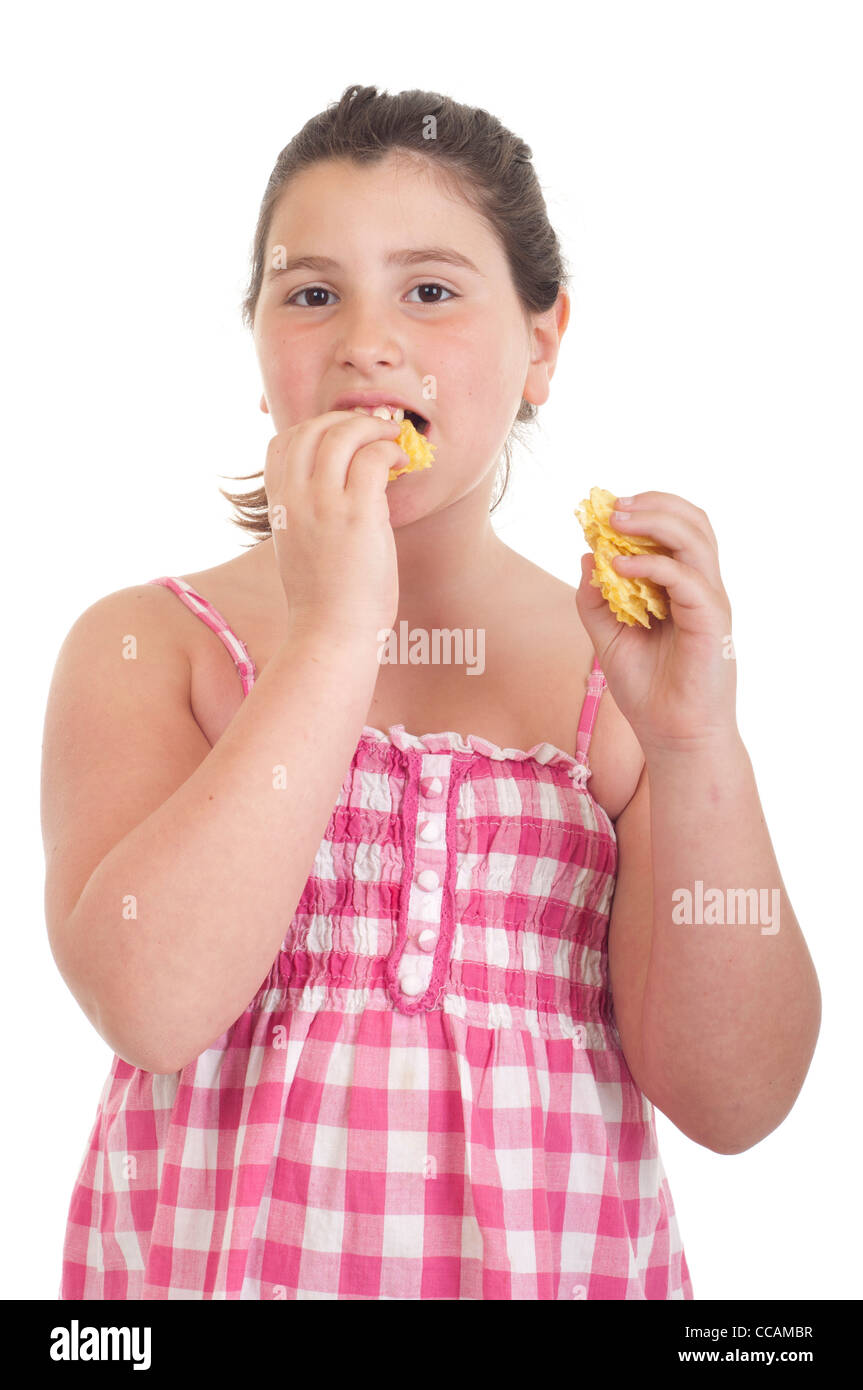 Mädchen essen chips Stockfoto