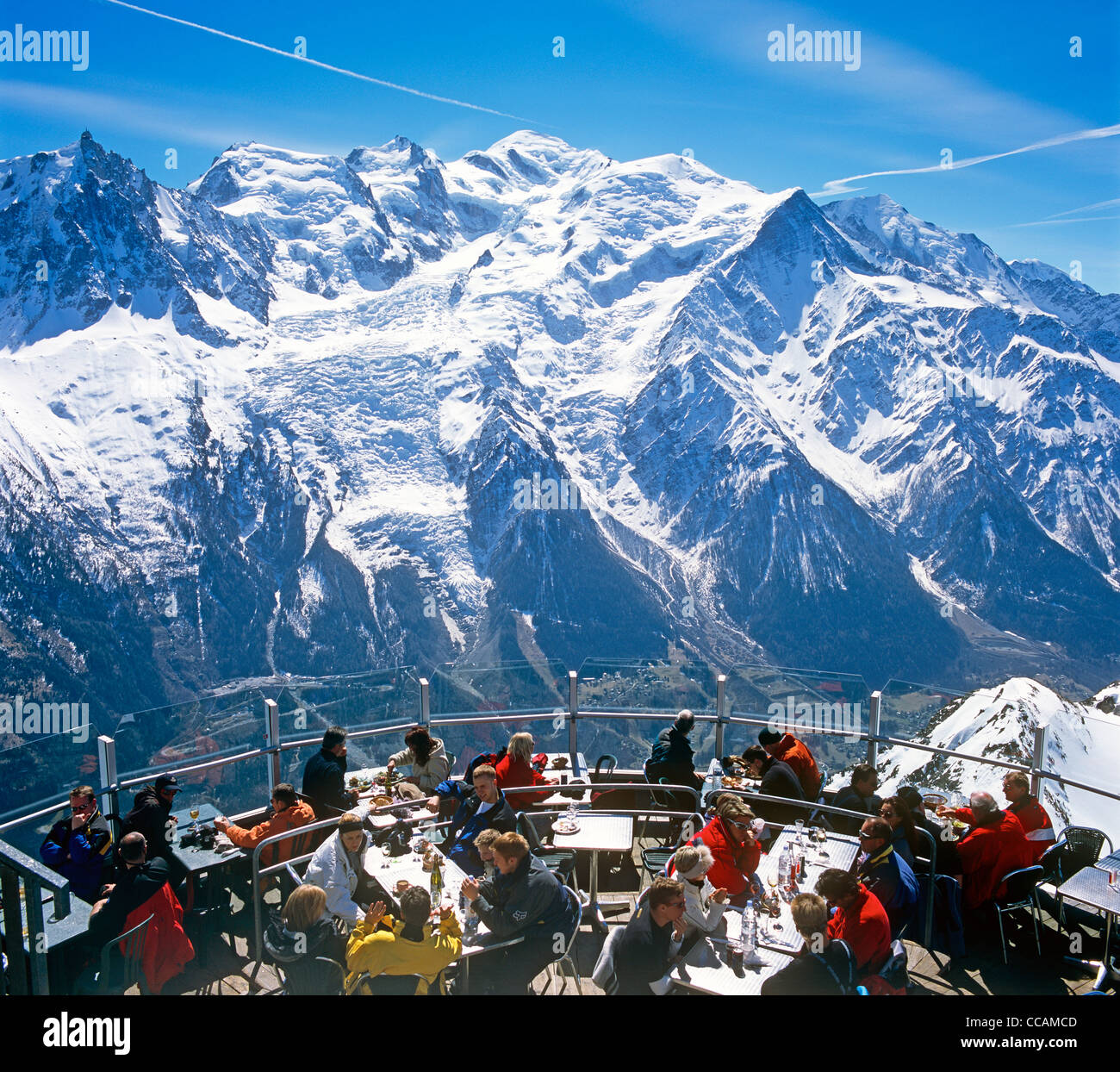 Restaurant an der Spitze der Le Brevant Chamonix Frankreich Stockfoto