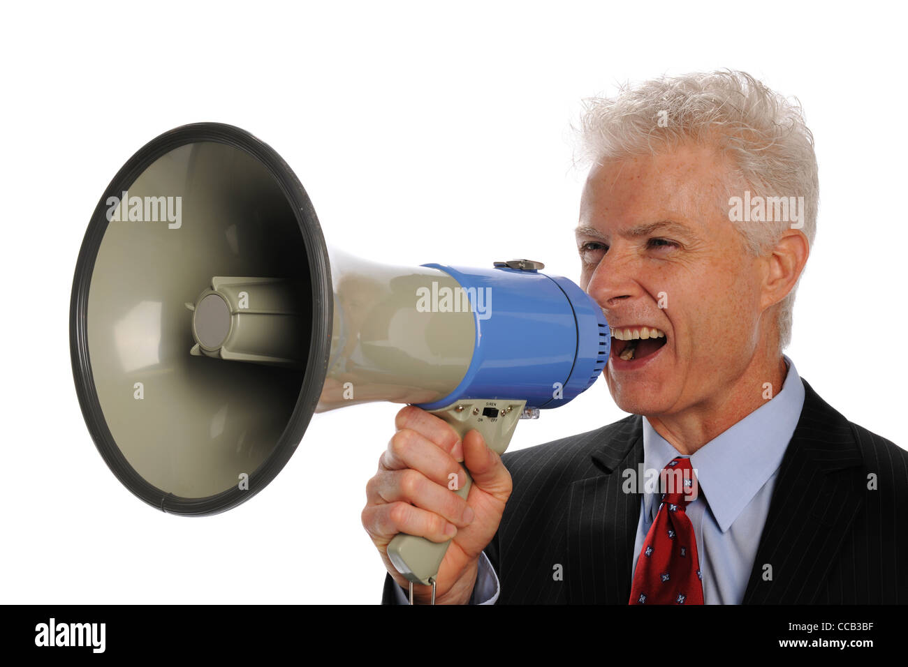 Geschäftsmann schreiend mit einem Megaphon isoliert auf weißem Hintergrund Stockfoto