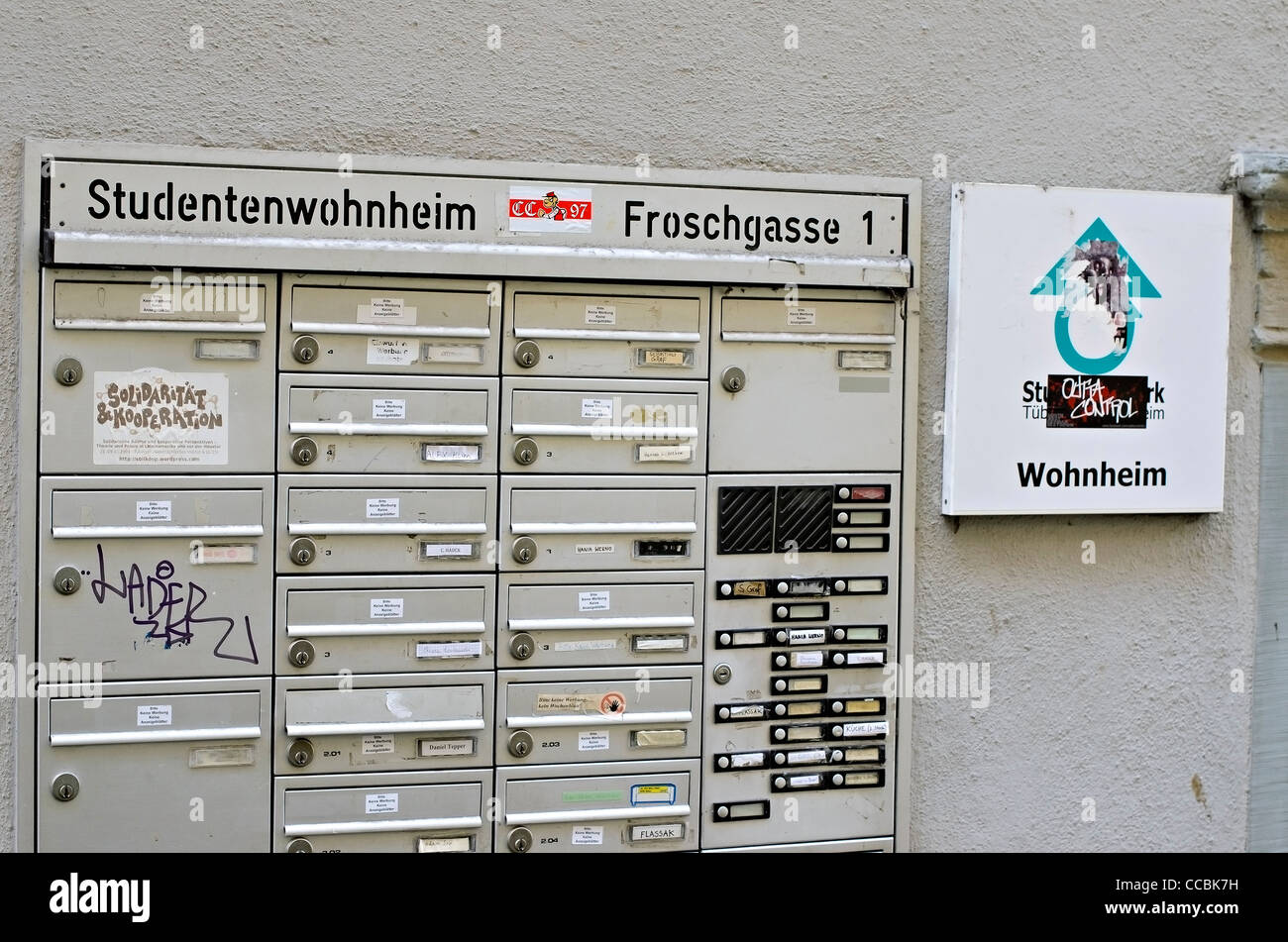 Mailboxen auf studentisches Wohnen in Tübingen, Briefkästen ein Studentenwohnheim Tübingen Stockfoto