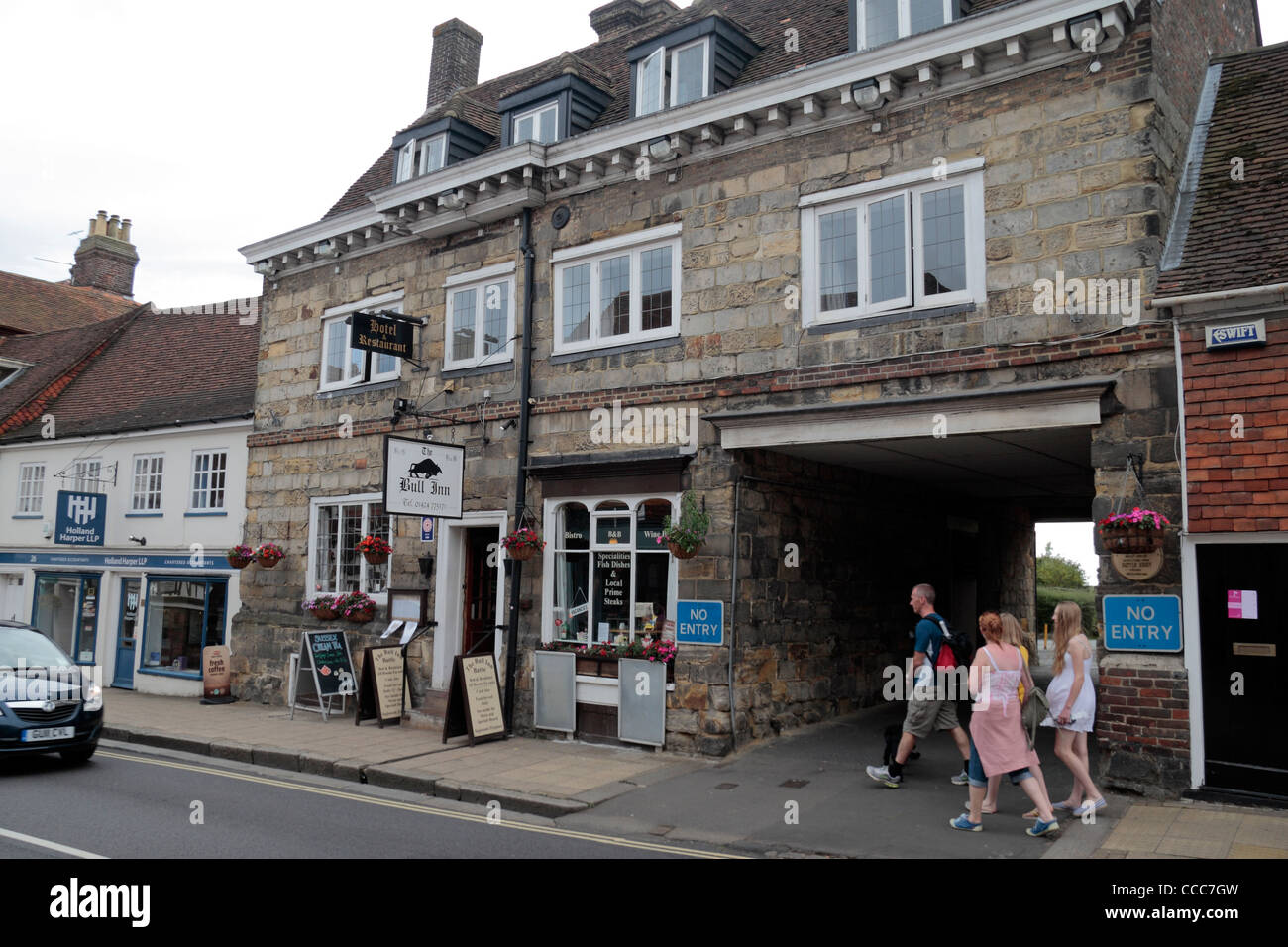 Bull Inn Hotel & Restaurant in der Stadt-Zentrum, High Street, Battle, East Sussex, UK. Stockfoto