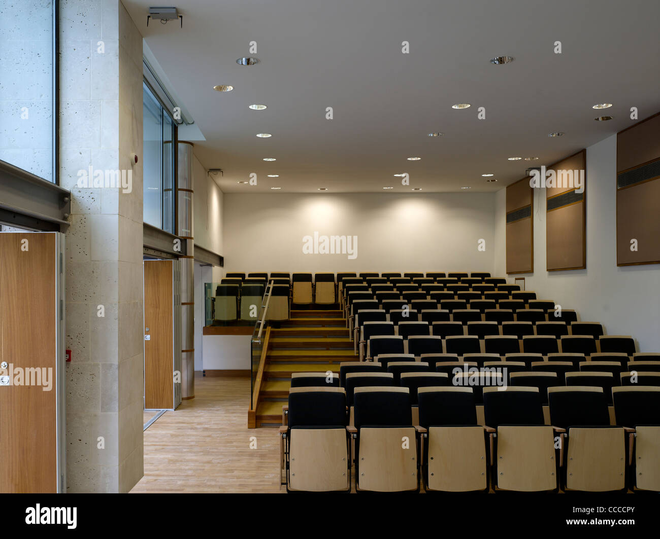 Powell und Moya'' S Blue Boar Quad in Christ Church, Oxford University, Grade Ii aufgeführten Status gewonnen hat. Erbe-Minister Andrew Stockfoto