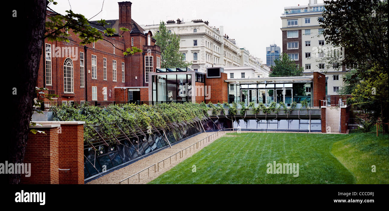 Erweiterung der königlichen geographischen Gesellschaft, London, Vereinigtes Königreich, Studio Downie, 2004. Stockfoto