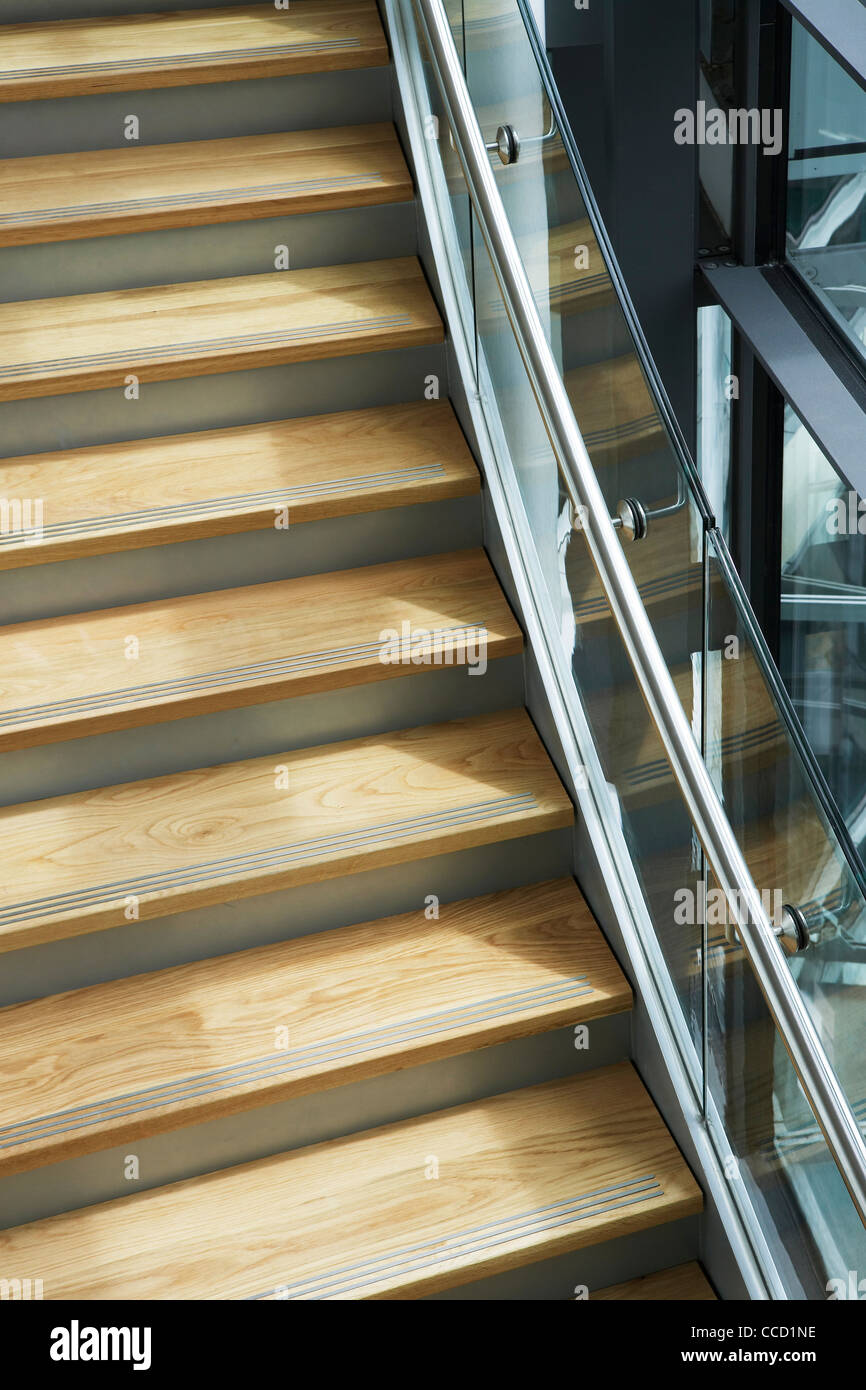 BBC BROADCASTING HOUSE - PHASE 2, ID:SR / SHEPPARD ROBSON, LONDON, 2010, DETAIL TREPPE Stockfoto