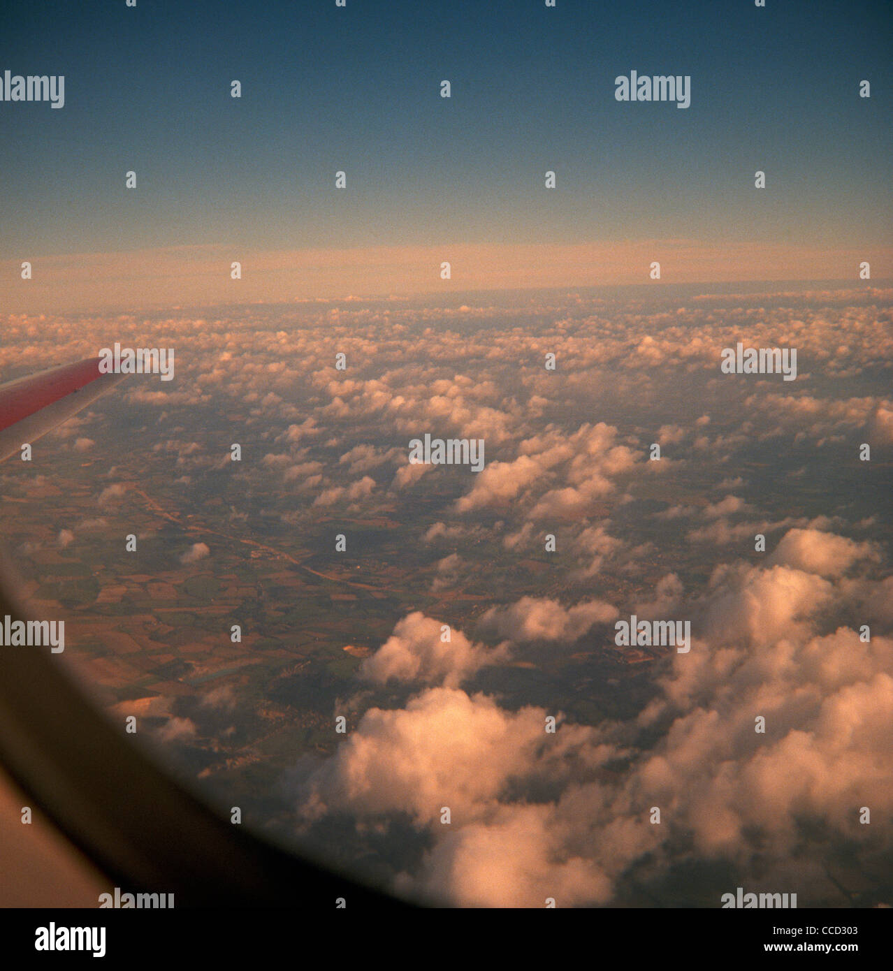 Der Blick aus einer BOAC VC-10-Verkehrsflugzeug einer afrikanischen Landschaft in 1970 mit einem primitiven Kodak Brownie genommen. Stockfoto