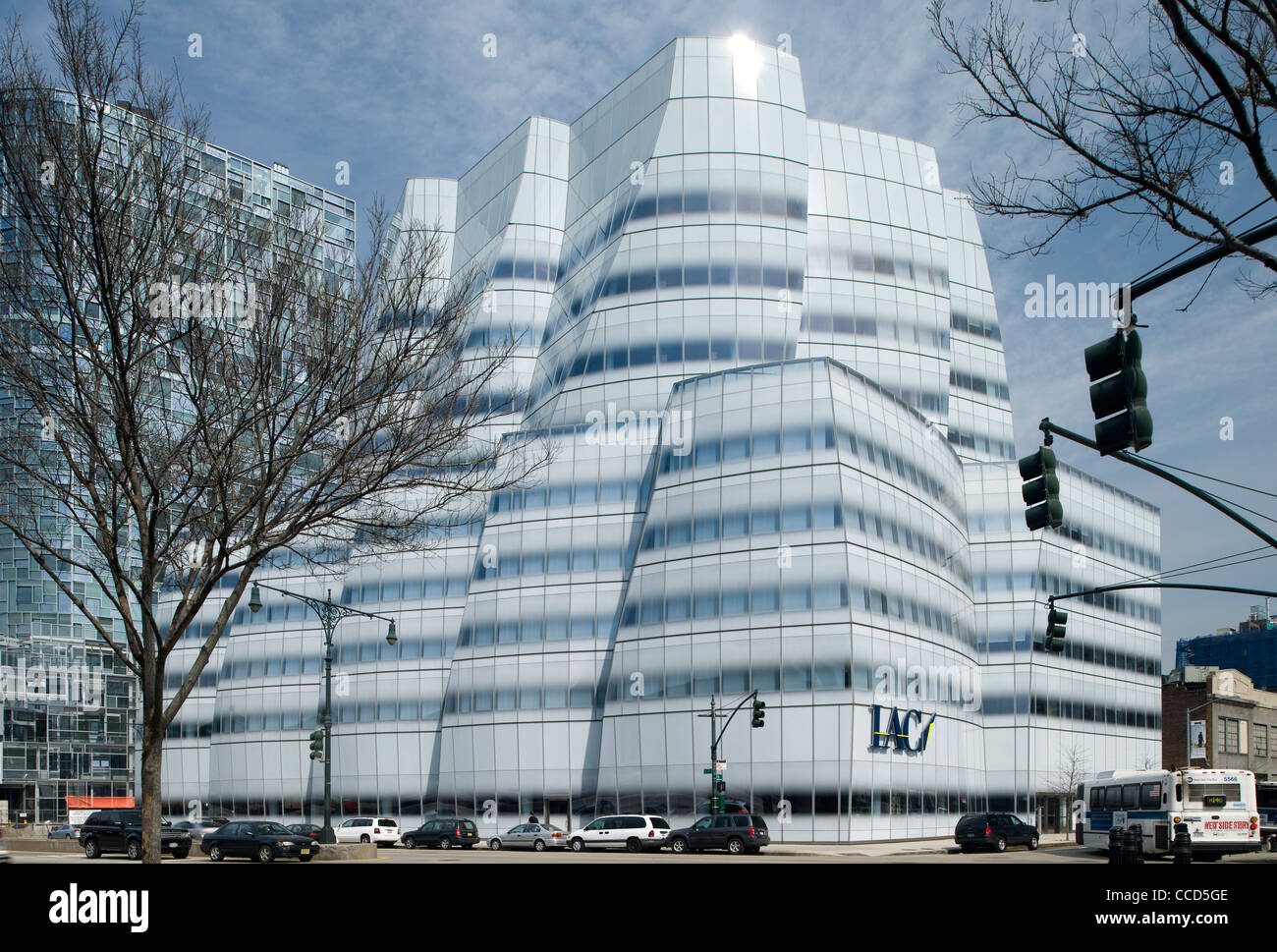 IAC ausgehend von Se w 18th Street zeigt s und w lagen. Stockfoto