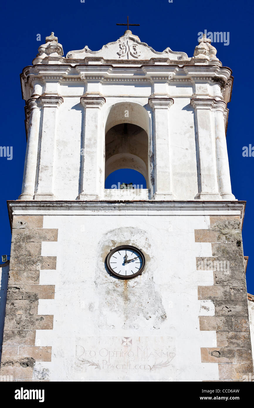 Alte Kirche Glockenturm in Tarifa, Costa De La Luz, Cádiz, Andalusien, Spanien. Stockfoto