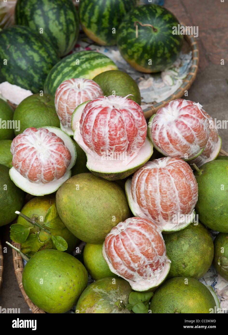 Pomelo Frucht zum Verkauf an Dalat Vietnam Stockfoto