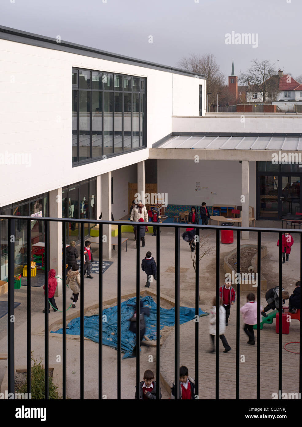 WEMBLEY GRUNDSCHULE WALTERS UND COHEN 2009 DETAIL DER KINDERGARTEN-SPIELPLATZ Stockfoto